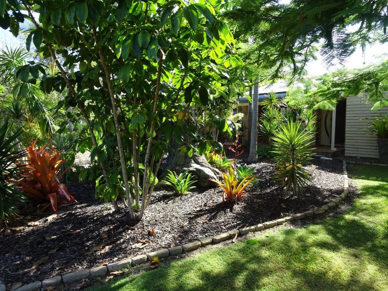 Bluegrass Bnb Bundaberg Eksteriør billede